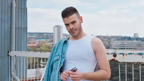 ConahPorter Cumshow Vip