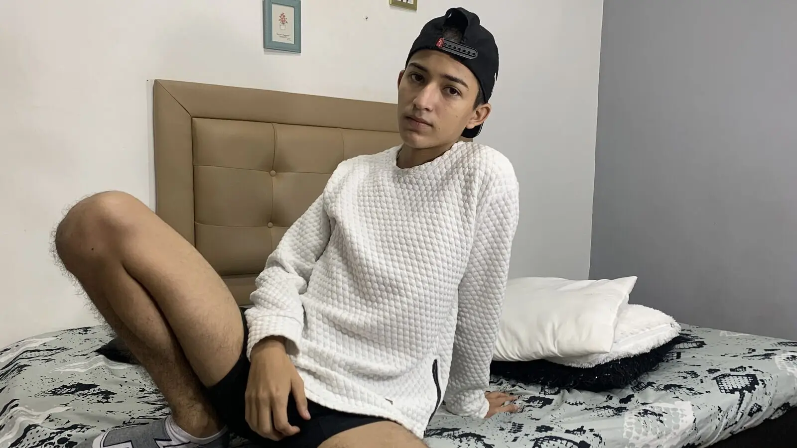 LeeStanley Cumshow Vip