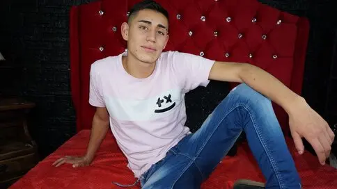 NicolayThompson Cumshow Vip