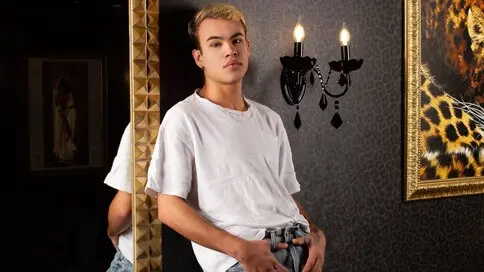 OscarClarke Cumshow Vip