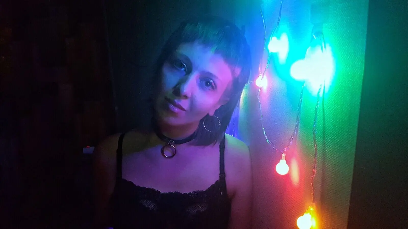 KiraSchwartz Cumshow Vip