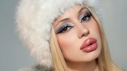 LunaBeverly Cumshow Vip