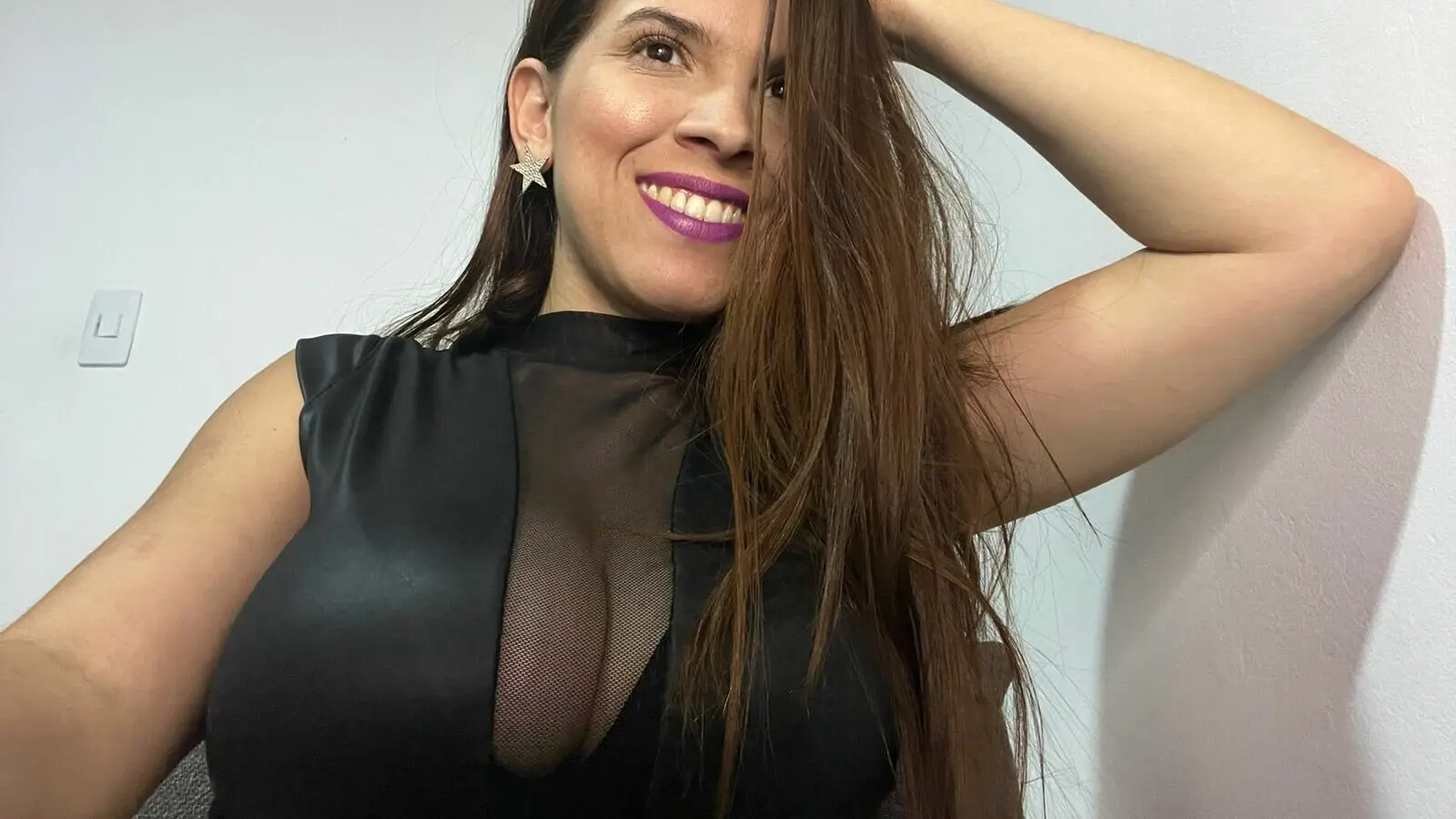 SophieMega Cumshow Vip